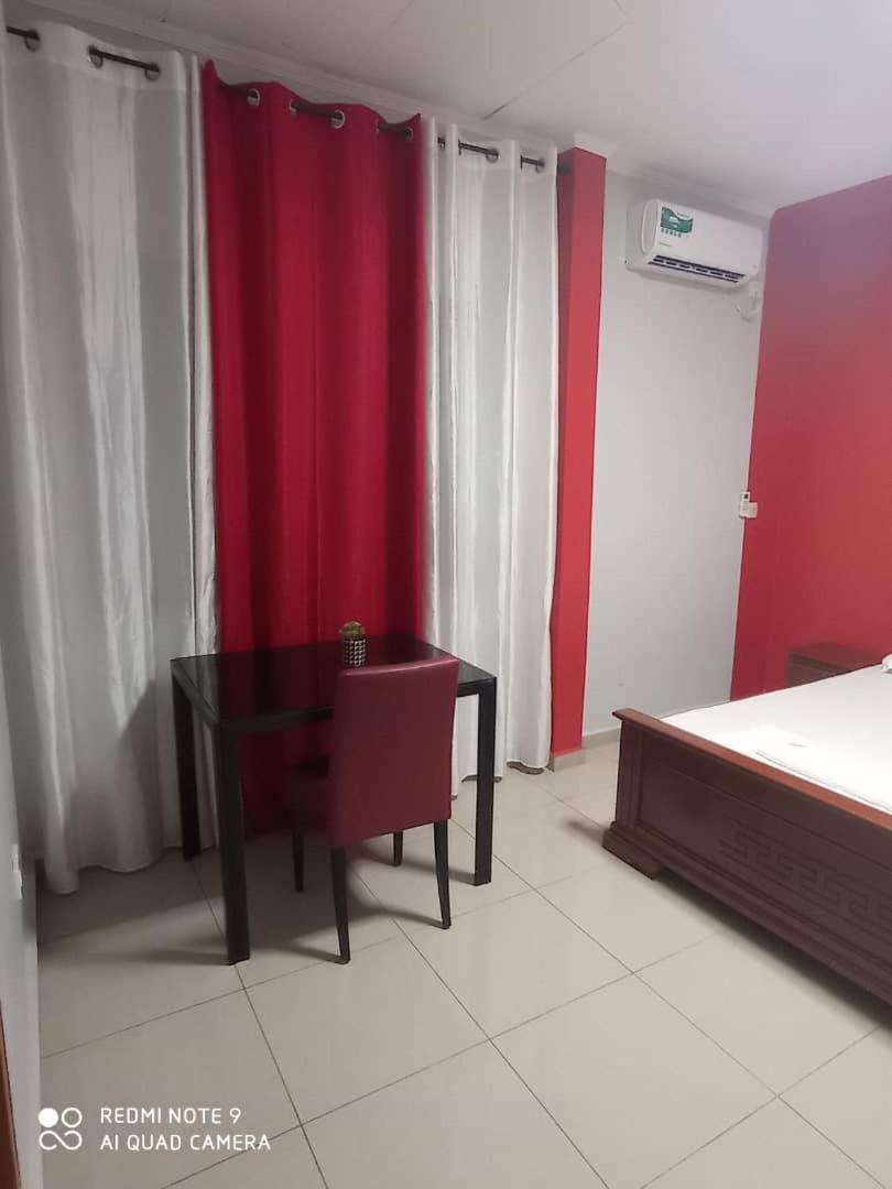 Hotel Appart B4U - Etoudi Yaoundé Exteriér fotografie