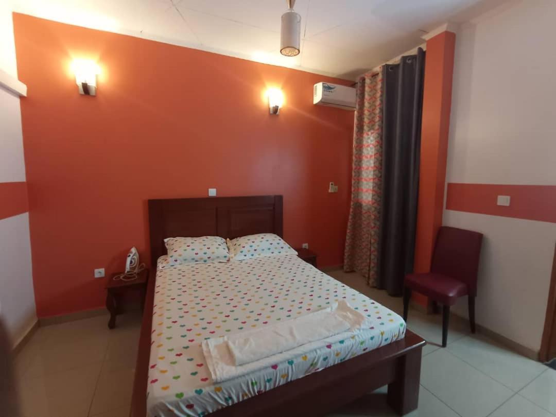 Hotel Appart B4U - Etoudi Yaoundé Exteriér fotografie