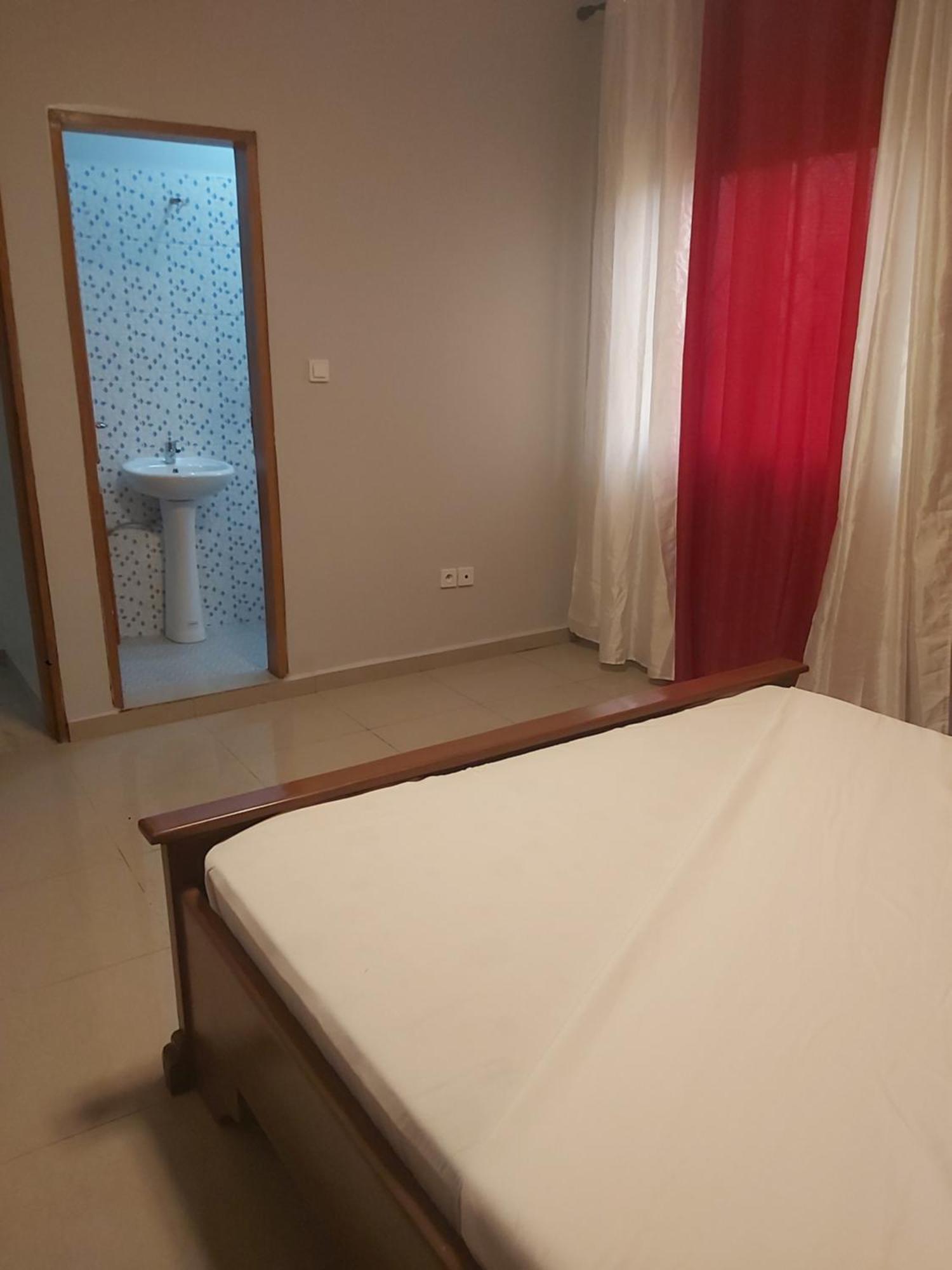 Hotel Appart B4U - Etoudi Yaoundé Exteriér fotografie
